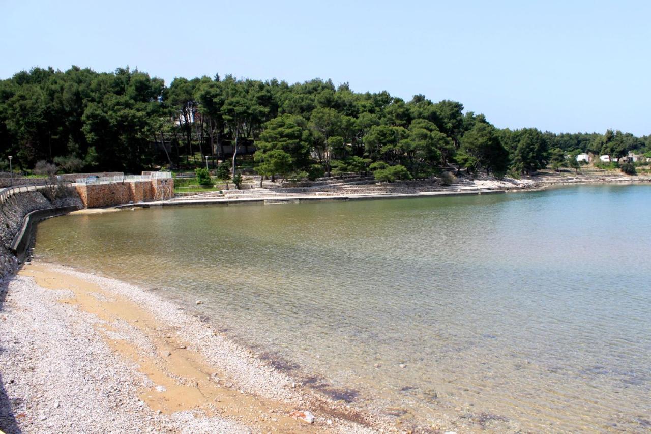 Apartments By The Sea Jelsa, Hvar - 11319 Jelsa  Exterior foto